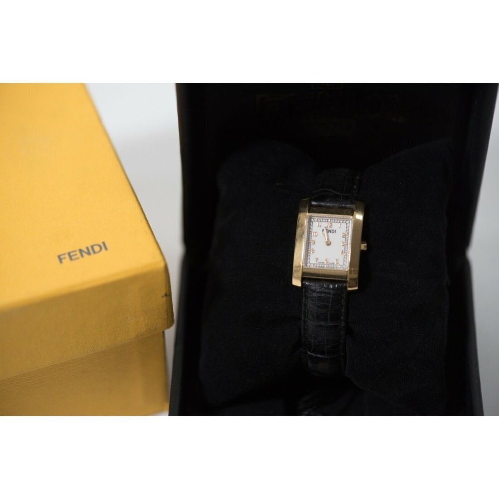 Fendi Womens Black Gold Wrist Watch Embossed Leather Strap Quartz Watch W Box - Picture 2 of 6